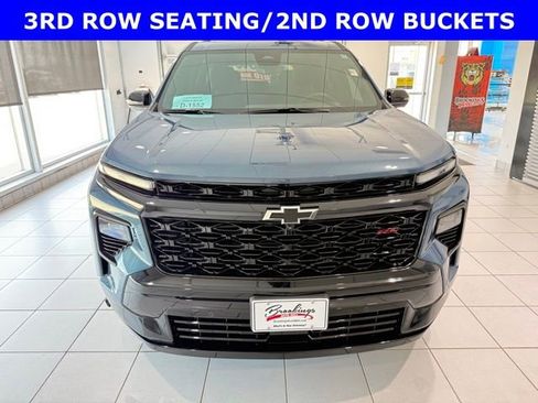 Used 2024 Chevrolet Traverse RS image 5