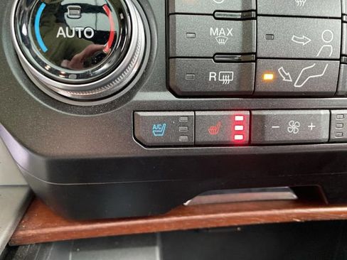 Used 2018 Ford F250 King Ranch w/ King Ranch Ultimate Package image 8