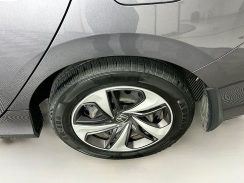 Used 2019 Honda Civic LX image 11