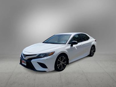 Used 2018 Toyota Camry SE