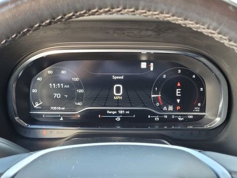 Used 2022 GMC Yukon SLT w/ SLT Luxury Package image 22