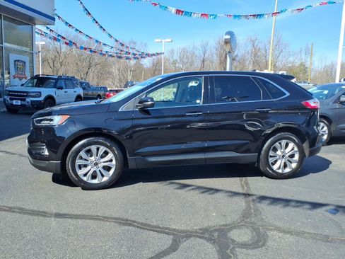 Certified 2023 Ford Edge Titanium w/ Equipment Group 301A AWD/4WD image 5
