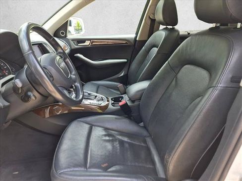 Used 2012 Audi Q5 3.2 Prestige AWD/4WD image 7