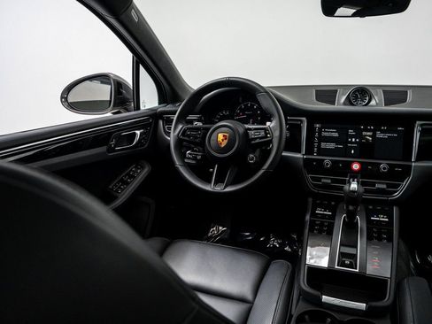 New 2026 Porsche Macan Turbo image 26