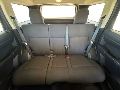 Used 2011 Dodge Nitro Heat AWD/4WD image 15