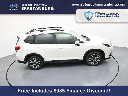 Used 2022 Subaru Forester Limited image 26