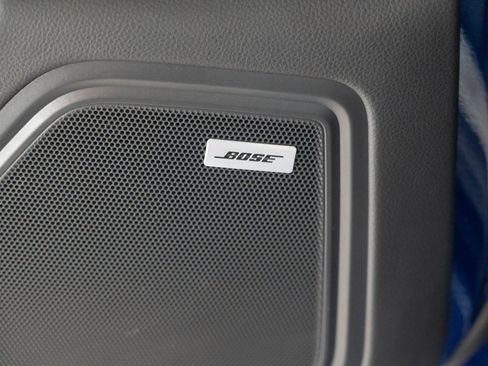 Certified 2024 Porsche Macan S AWD/4WD image 18