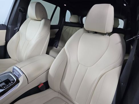 Used 2021 BMW X5 xDrive40i w/ Convenience Package image 14