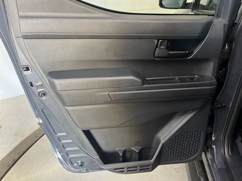 Used 2025 Toyota Tacoma SR5 image 26