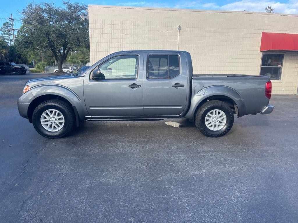 Used 2018 Nissan Frontier SV w/ Value Truck Package RWD image 2