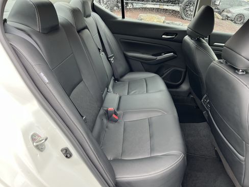 Used 2023 Nissan Altima 2.5 SL AWD/4WD image 4