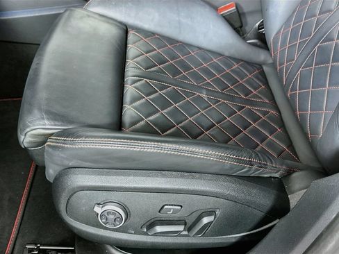 Used 2024 Audi S5 Prestige AWD/4WD image 9