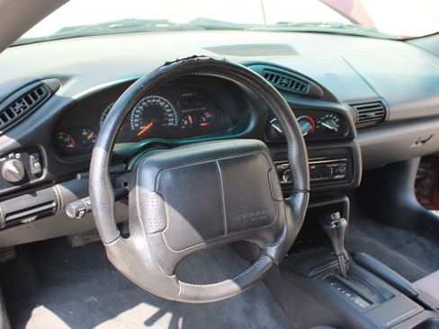Used 1995 Chevrolet Camaro Z28 RWD image 17