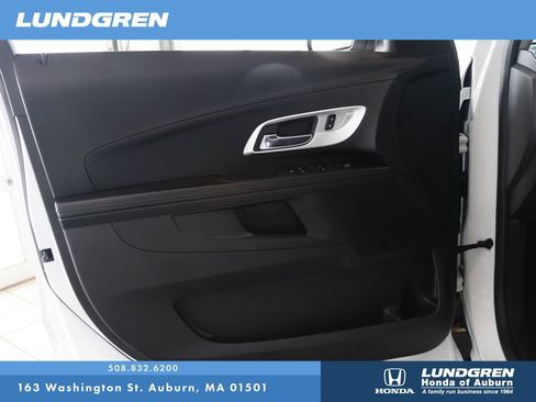 Used 2016 Chevrolet Equinox LT w/ Convenience Package AWD/4WD image 9