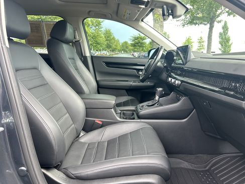 Used 2024 Honda CR-V EX-L image 31