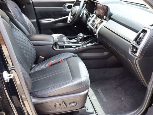 Used 2021 Kia Sorento SX FWD image 18