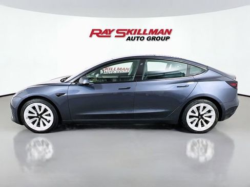 Used 2022 Tesla Model 3 Base image 4