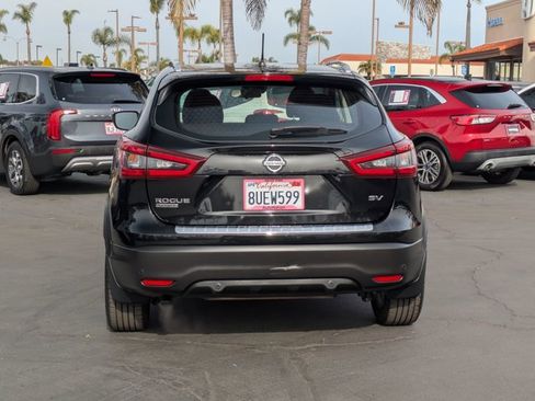 Used 2020 Nissan Rogue Sport SV w/ All-Weather Package image 6