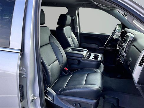 Used 2018 GMC Sierra 1500 SLT w/ SLT Premium Package AWD/4WD image 8