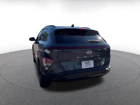 Used 2025 Hyundai Kona SEL image 11