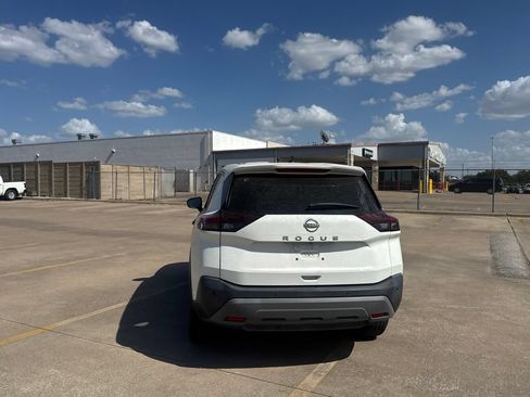 Certified 2023 Nissan Rogue S FWD image 20