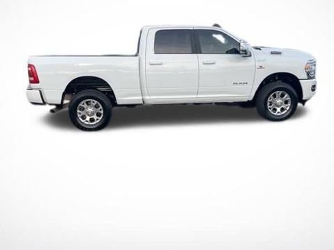 Used 2024 RAM 2500 Laramie AWD/4WD image 6