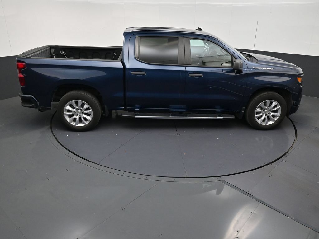 Used 2022 Chevrolet Silverado 1500 Custom RWD image 16