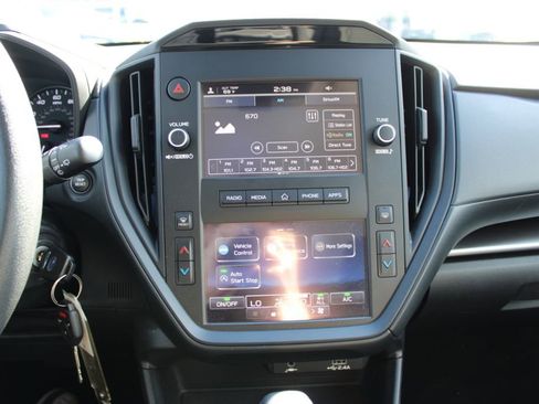 Used 2024 Subaru Impreza 2.0i image 17