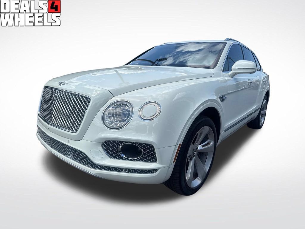Used 2017 Bentley Bentayga AWD/4WD image 1