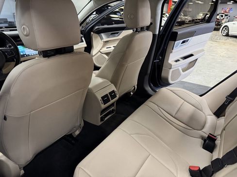 Used 2020 Jaguar XF Premium image 44
