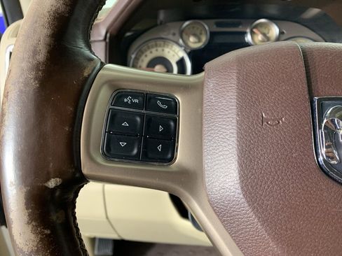 Used 2017 RAM 1500 Laramie Longhorn image 17