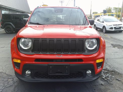 Used 2021 Jeep Renegade Latitude image 8
