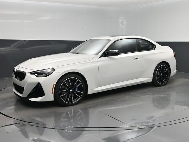 Used 2026 BMW M240i xDrive Coupe AWD/4WD image 9