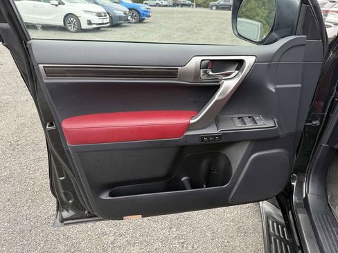 Used 2023 Lexus GX 460 Premium image 20