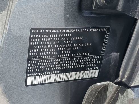 Certified 2025 Volkswagen Taos S FWD image 32