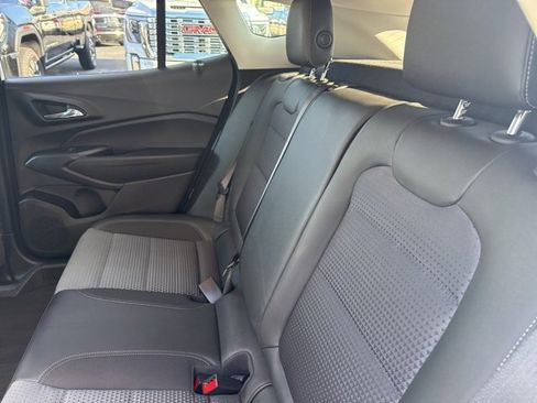 Used 2024 Chevrolet Trax LT image 22