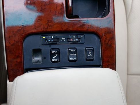 Used 2011 Lexus GS 450h w/ Preferred Accessory Package image 36