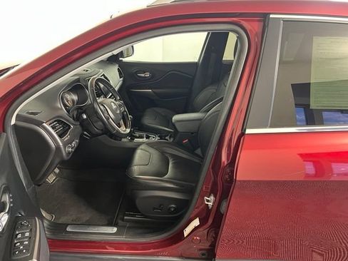 Certified 2020 Jeep Cherokee Limited AWD/4WD image 17