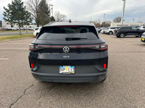 Used 2023 Volkswagen ID.4 Pro S image 5