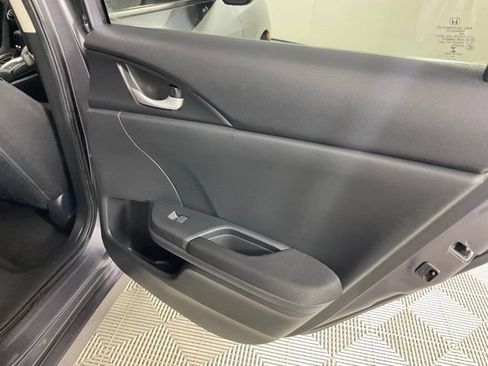 Used 2020 Honda Civic LX image 30