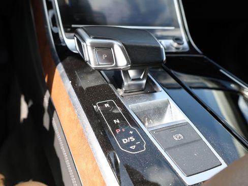 Used 2021 Audi A8 L 3.0T w/ Interior Protection Package AWD/4WD image 28