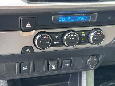 Used 2021 Toyota Tacoma SR5 image 17