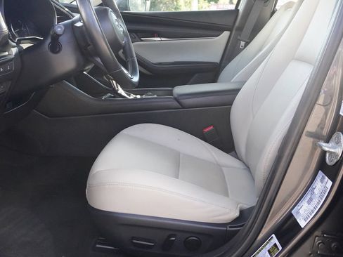 Used 2024 MAZDA MAZDA3 s FWD image 25