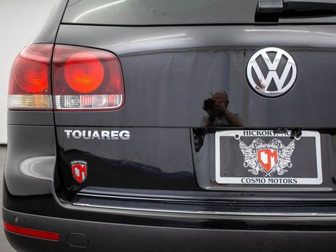 Used 2008 Volkswagen Touareg V10 TDI image 38