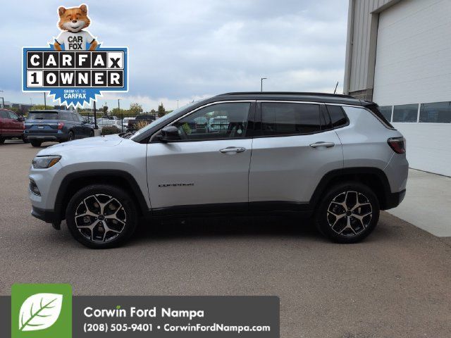 Used 2025 Jeep Compass Limited AWD/4WD image 6