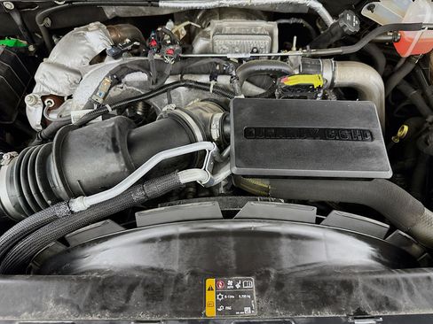 Used 2021 GMC Sierra 3500 Denali w/ Denali Ultimate Package image 37