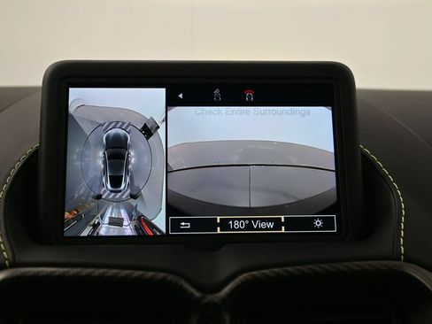 Used 2023 Aston Martin V8 Vantage Coupe RWD image 28