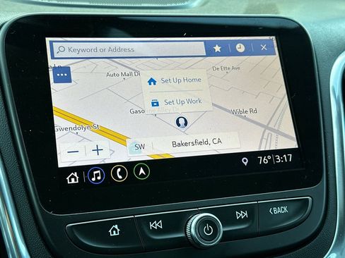 Used 2019 Chevrolet Equinox Premier image 19