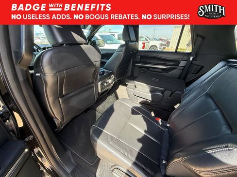Used 2021 Ford Expedition Max XLT image 16