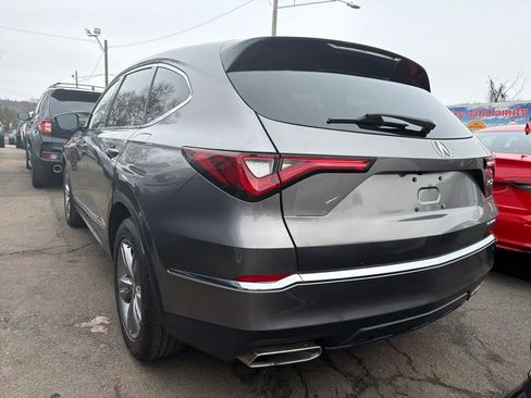Used 2022 Acura MDX SH-AWD image 12
